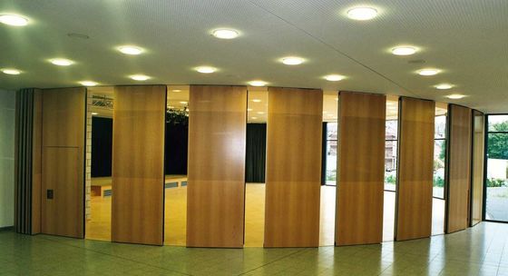 Mua AE chuyên nghiệp điều hành tay cầm ngăn chắn di động Hệ thống tường đồ nội thất văn phòng di động trượt gấp ngăn chắn online manufacture
