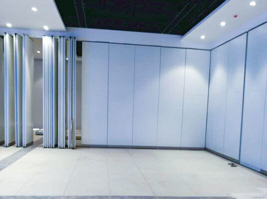 Giá tốt. Sliding Single Glazed Office Glass Partition Wall with Concealed Connections and Transparent Coloured Glass trực tuyến
