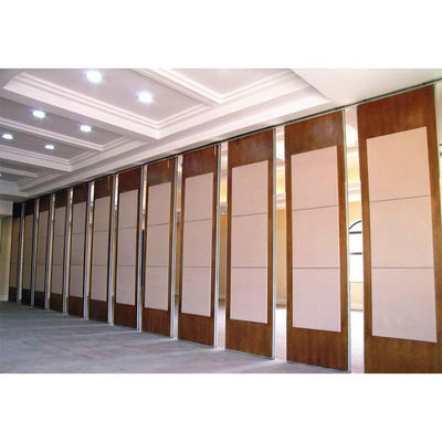 Giá tốt. Hệ thống tường ngăn âm thanh di động với các tấm tường trượt trực tuyến