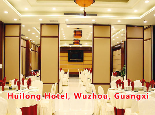 Giá tốt. Commercial Movable Partition Wall with 6061-T6 Profile and Q235 Steel Frame for Eco-Friendly Space Division trực tuyến