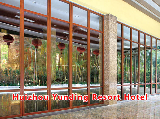 Giá tốt. Tempered Glass Partition Wall with 30-42dB Sound Insulation and Foldable Design up to 3000mm Height trực tuyến