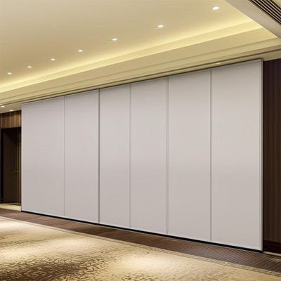 Giá tốt. Banquet Hall Acoustic Partition Wall with Magnetic Seal Concealed Panel Edge Profiles and Powered Operation Option trực tuyến